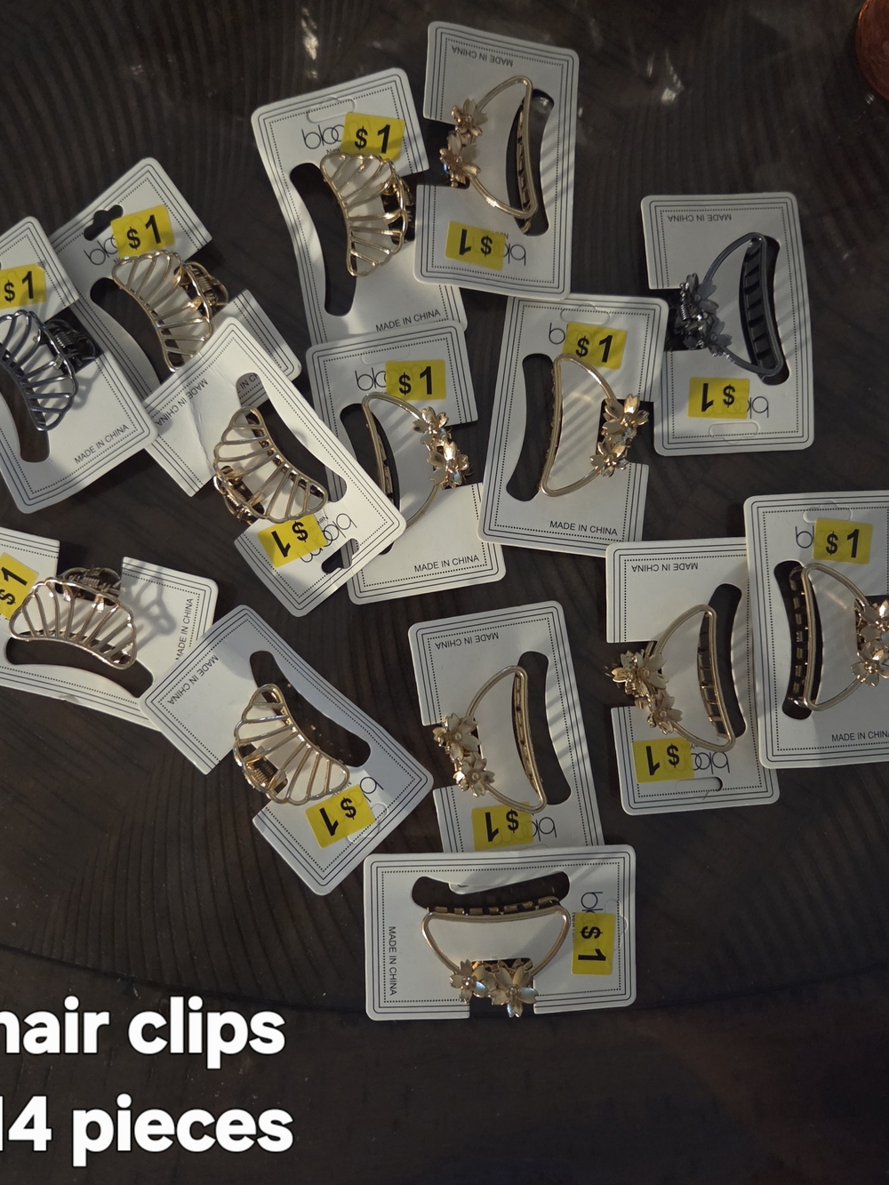 Gold and Black Women’s Hair Clip Set - Unbranded